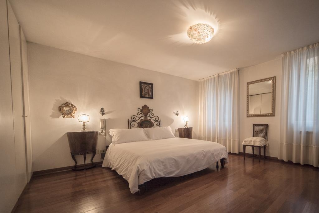 Apartamento Accademia Terrazza Venecia Exterior foto