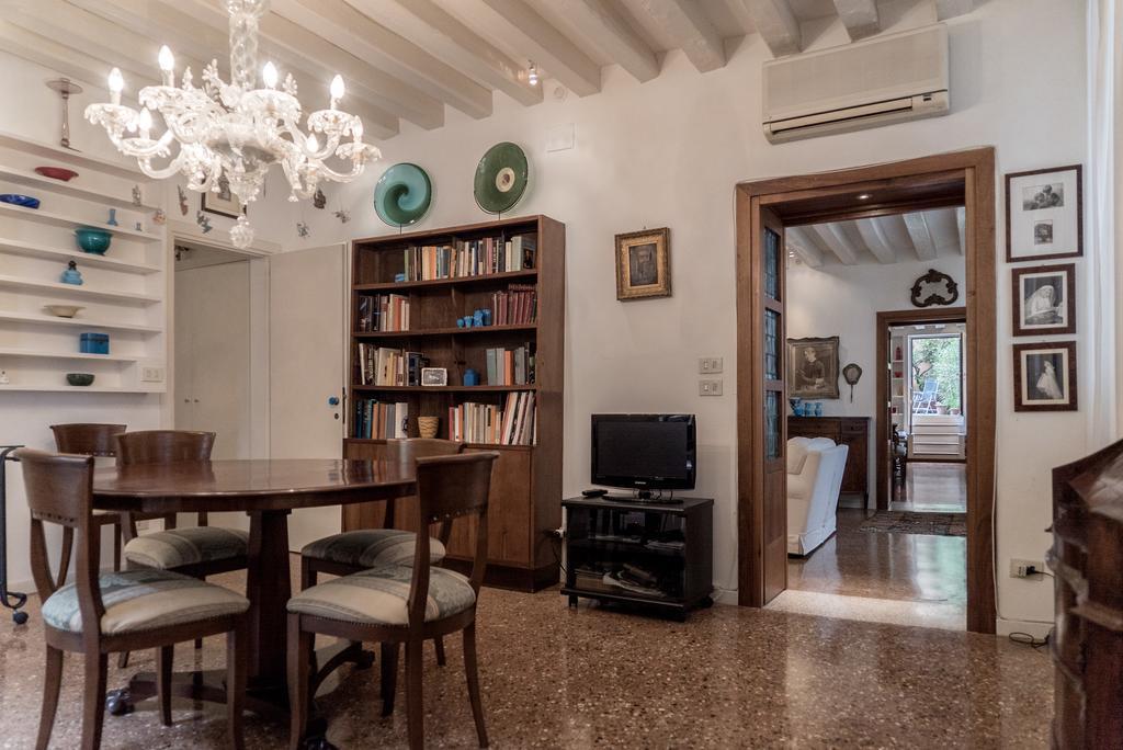 Apartamento Accademia Terrazza Venecia Exterior foto