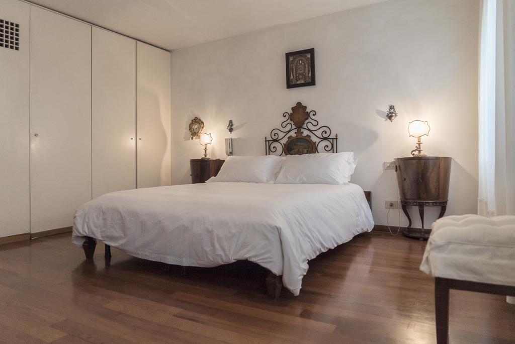 Apartamento Accademia Terrazza Venecia Exterior foto