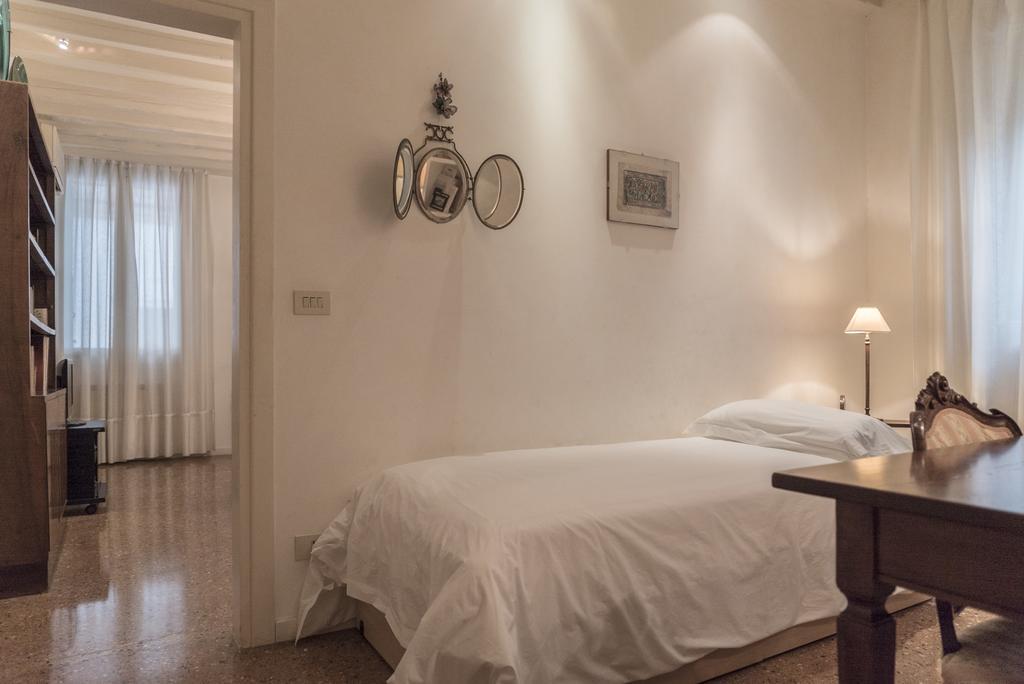 Apartamento Accademia Terrazza Venecia Exterior foto