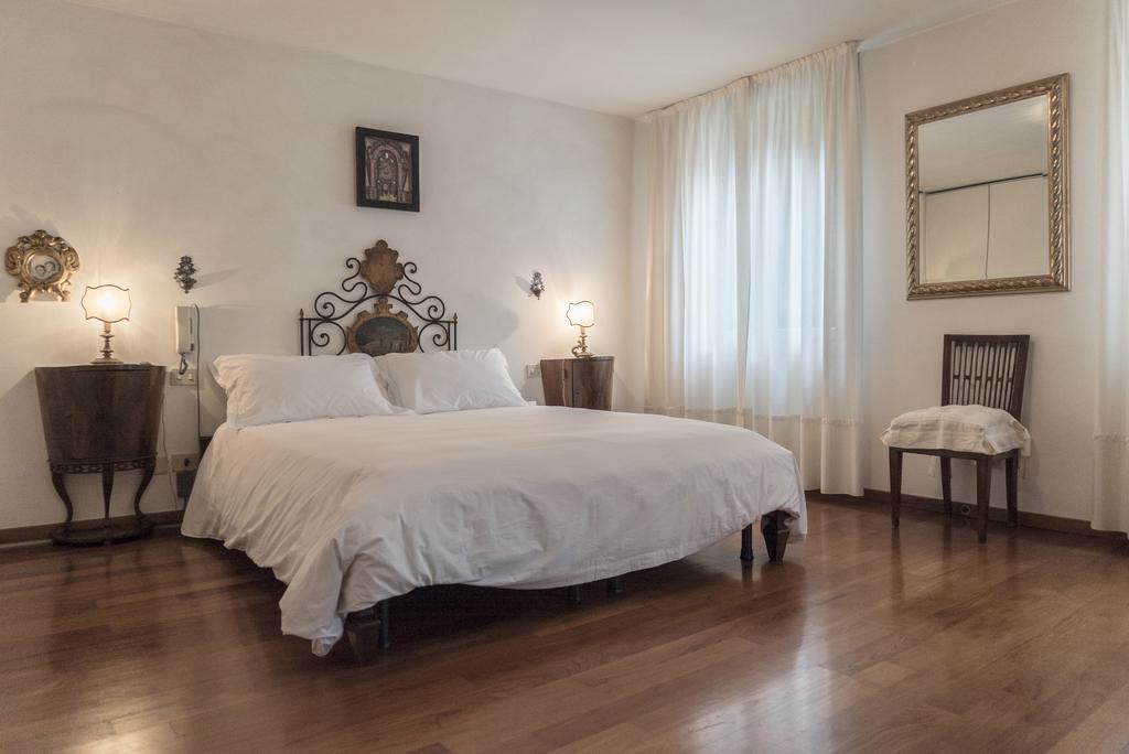Apartamento Accademia Terrazza Venecia Exterior foto