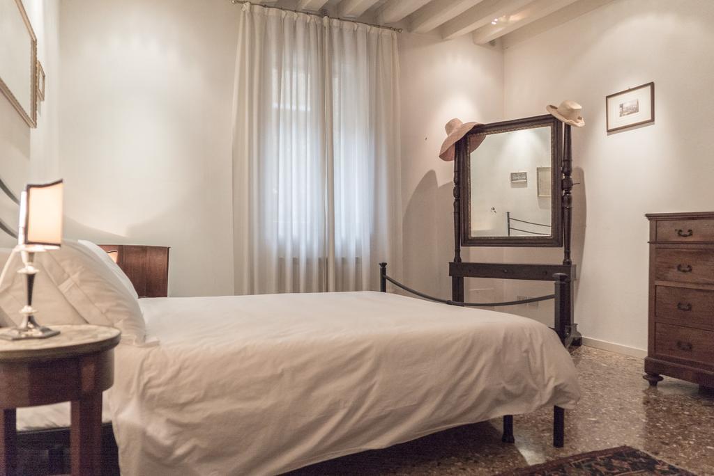 Apartamento Accademia Terrazza Venecia Exterior foto