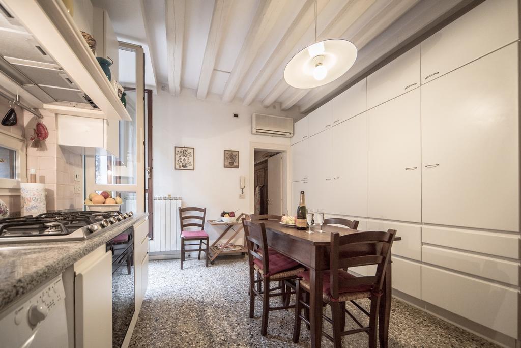 Apartamento Accademia Terrazza Venecia Exterior foto
