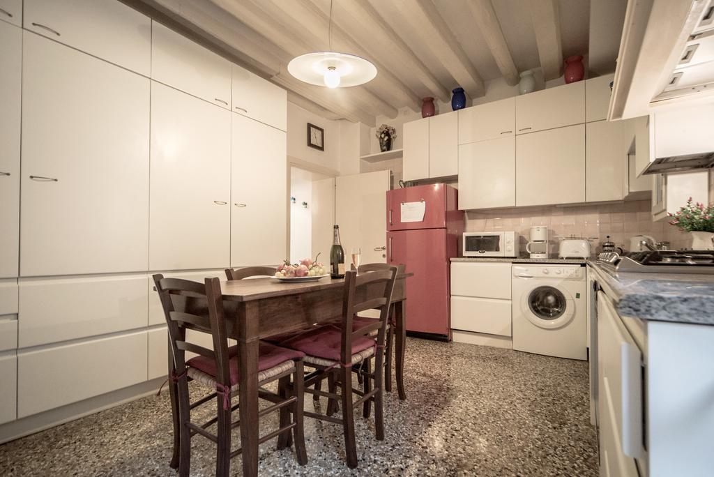 Apartamento Accademia Terrazza Venecia Exterior foto